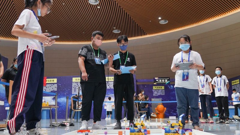 K12学校信息化平台：构建智慧教育的基石